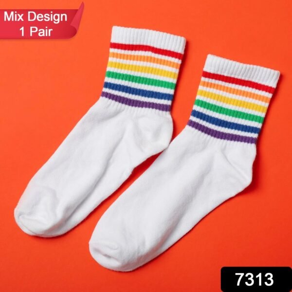 1 PAIR SOCKS PRINTED TRENDY MULTIPLE DESIGNER SOCKS (1 Pc / Mix Design) - Image 2