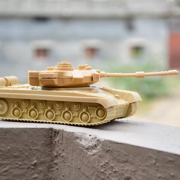 Pull Back Army Tank Toy for Kids. - Image 7