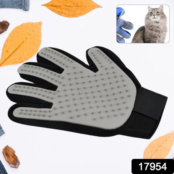 Grey True Touch Gloves, Gloves Bathing Tool (1 Pc) - Image 2