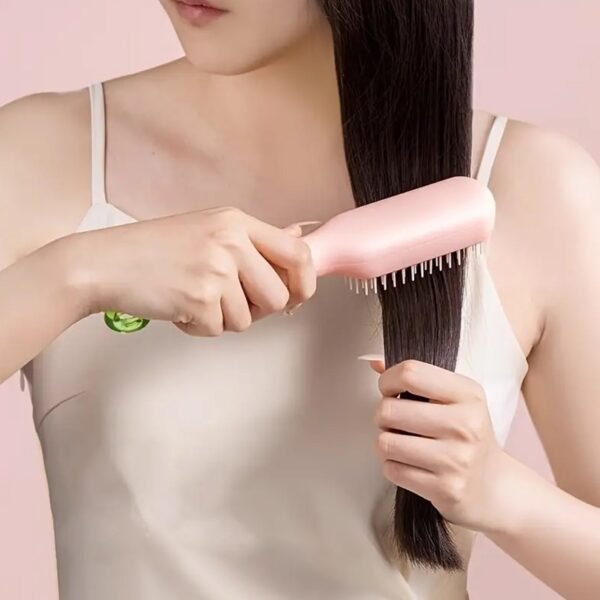 Self-Cleaning Hairbrush - Image 3