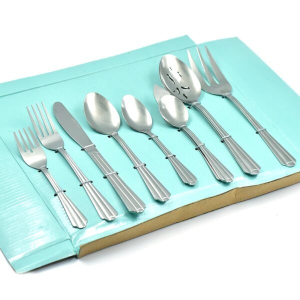 45Pc Stainless steel Flatware Set Used For Dinner, Breakfast And Lunch Purposes In All Kinds Of Places. - Image 6