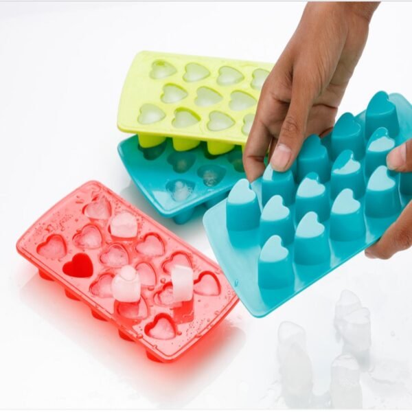 Heart Shape Ice Cube Tray - Image 3