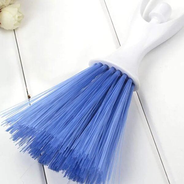 Dustpan Set Used for Cleaning and removal of Dirt from floor surfaces.