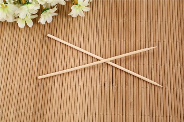 Natural Bamboo Wooden Skewers / BBQ Sticks for Barbeque and Grilling